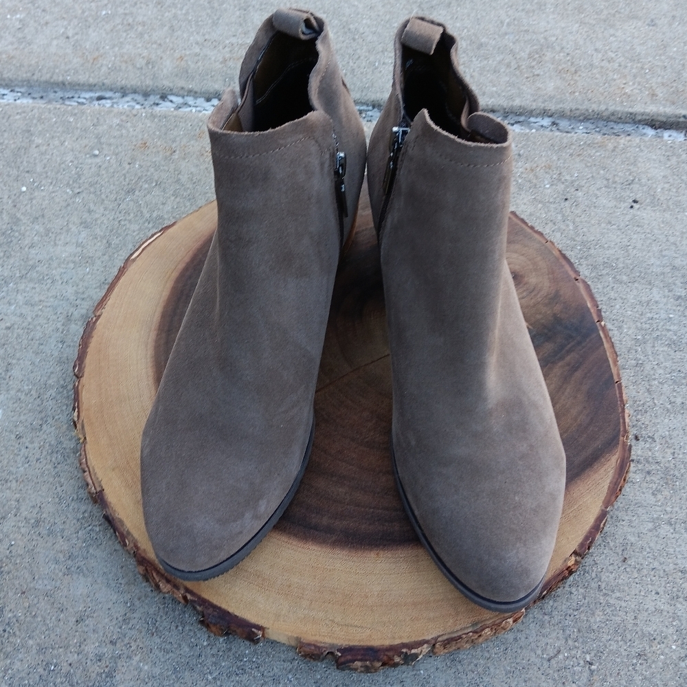 Blondo Waterproof Women's 9.5 Ankle Boots